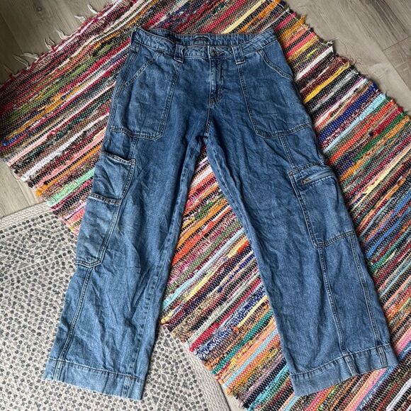 Wild Fable High Rise Blue Denim Cargo Pants Size 10 - Picture 1 of 6